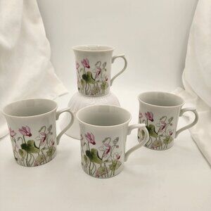 Tivoly By Shafford Vintage Floral China Tea/Coffee Cups Set Of 4 in Original Box